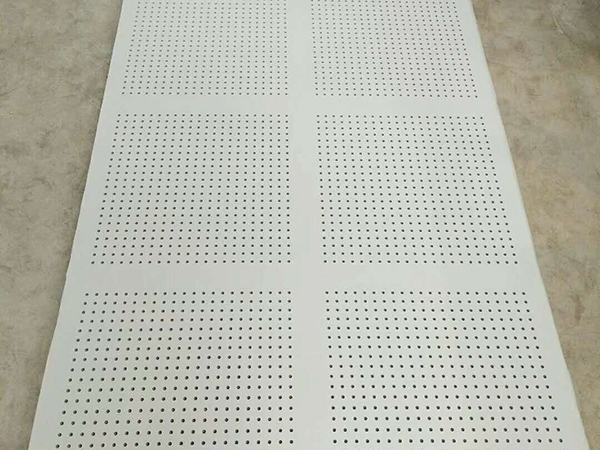 穿孔石膏板系列